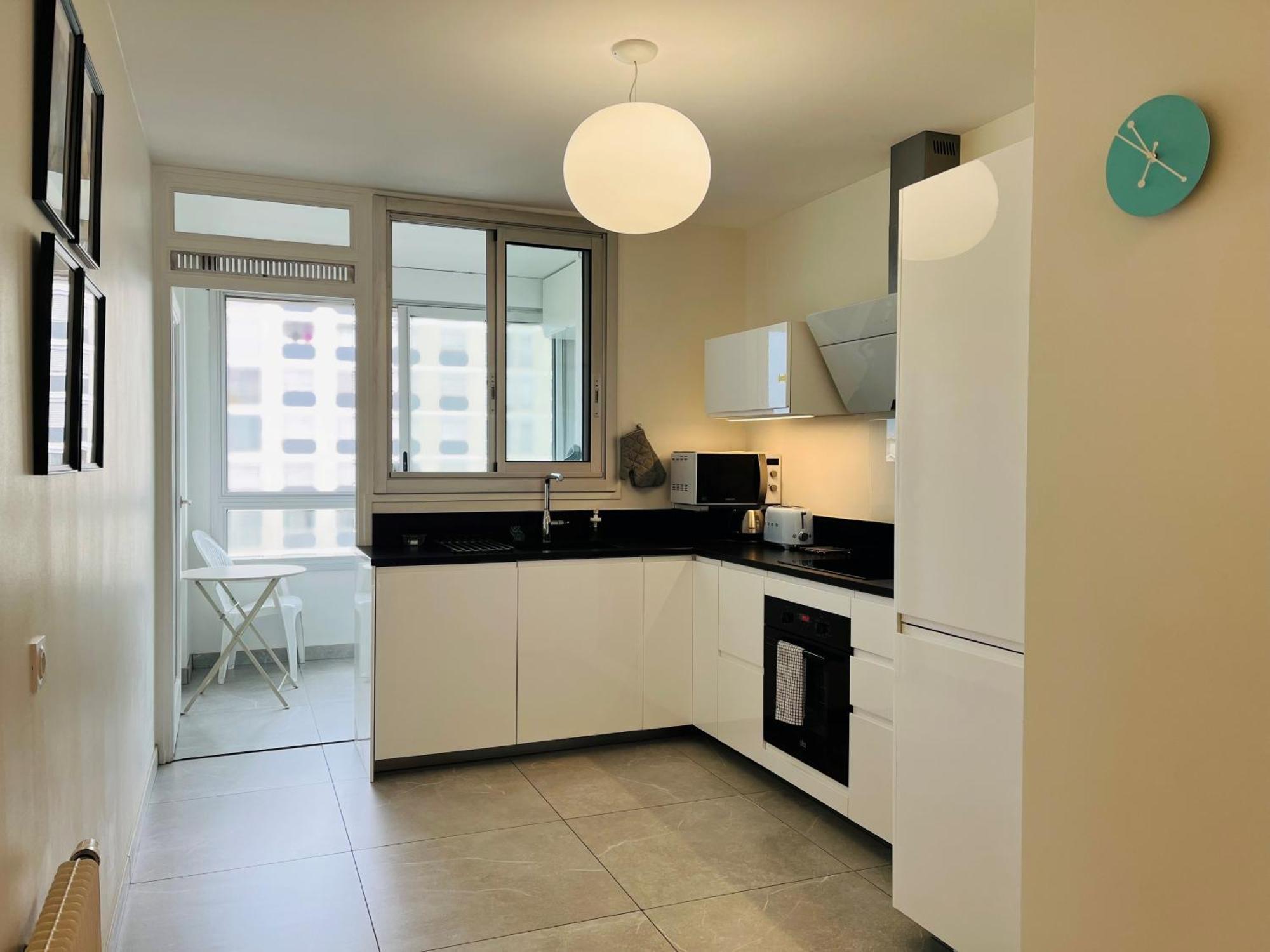 Central, Confort, Clim, 2 Chambres, Parking - 6e *